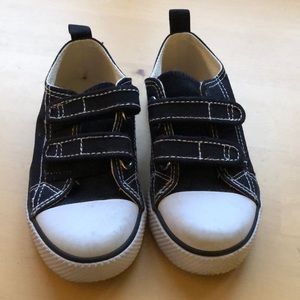 Boys Velcro Canvas Sneakers